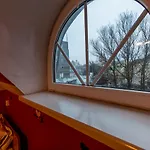 旅馆 The Monk's Bunk *
