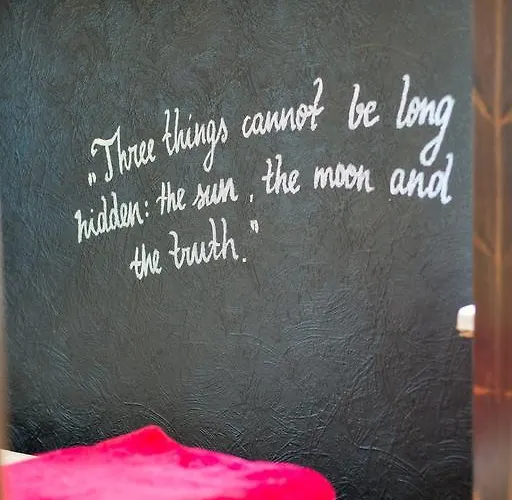 The Monk's Bunk * 塔林