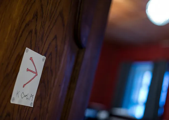 The Monk's Bunk 塔林