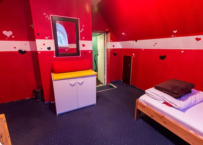 The Monk's Bunk * 塔林